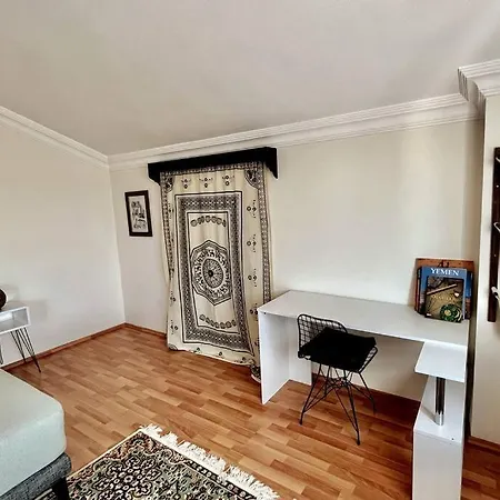 Loft With A Private Bath And A Dining + Shared Kitchen Αττάλεια